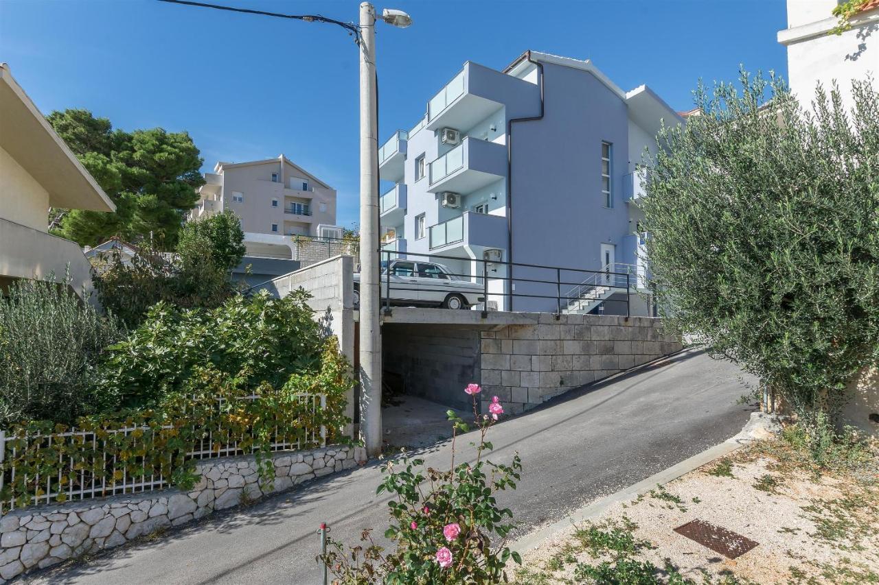 לוקבה Apartments Lorenzo מראה חיצוני תמונה